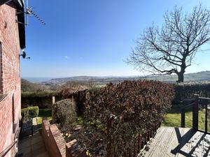 Photo 32- click for photo gallery